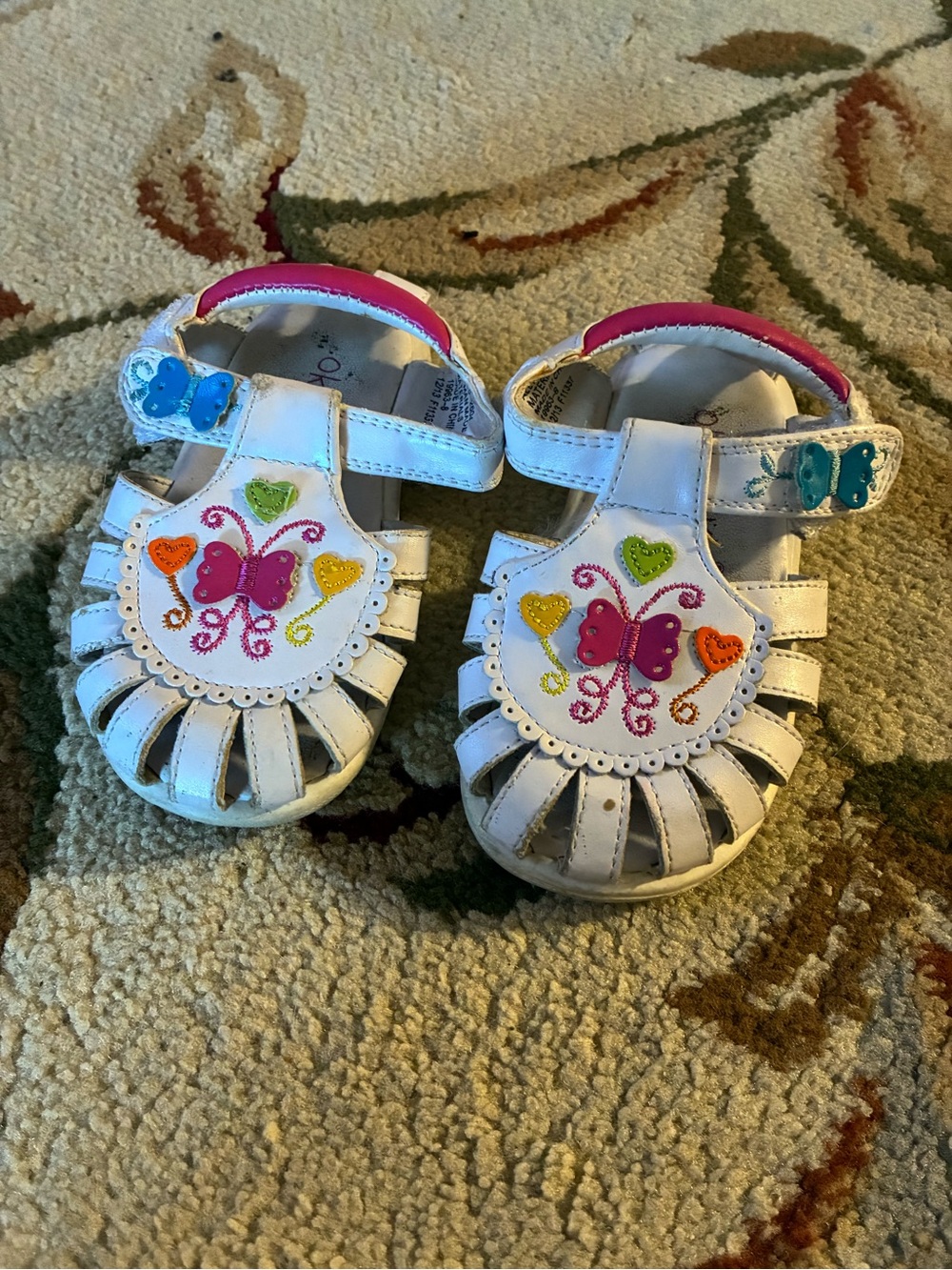 White Butterfly Embroidered Girls' Sandals